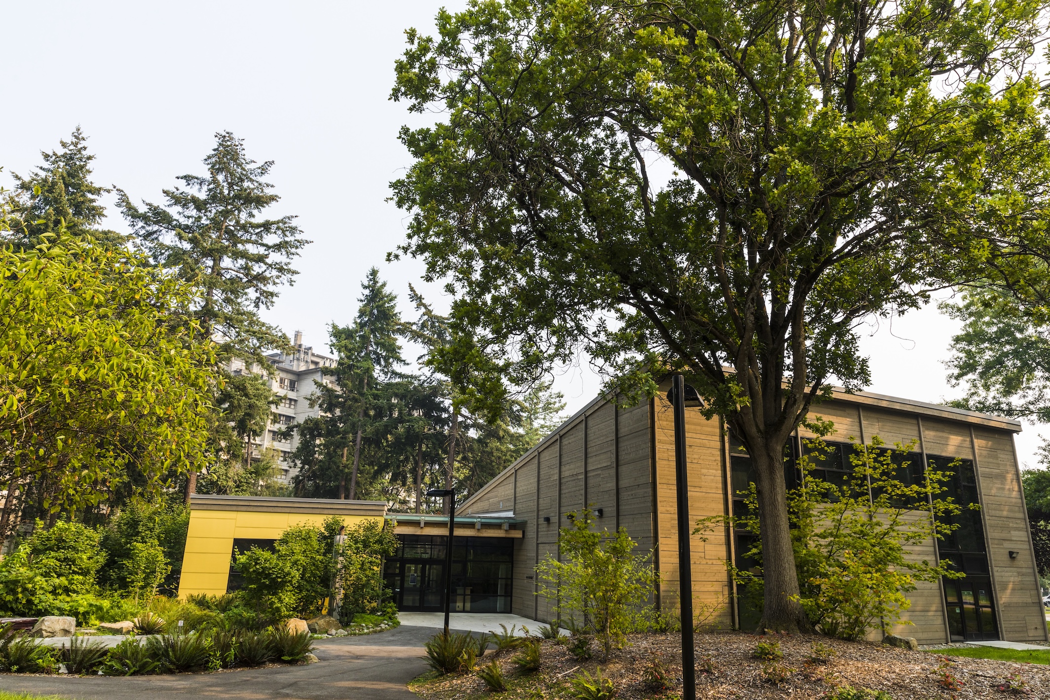 Main entrance of UW Intellectual House